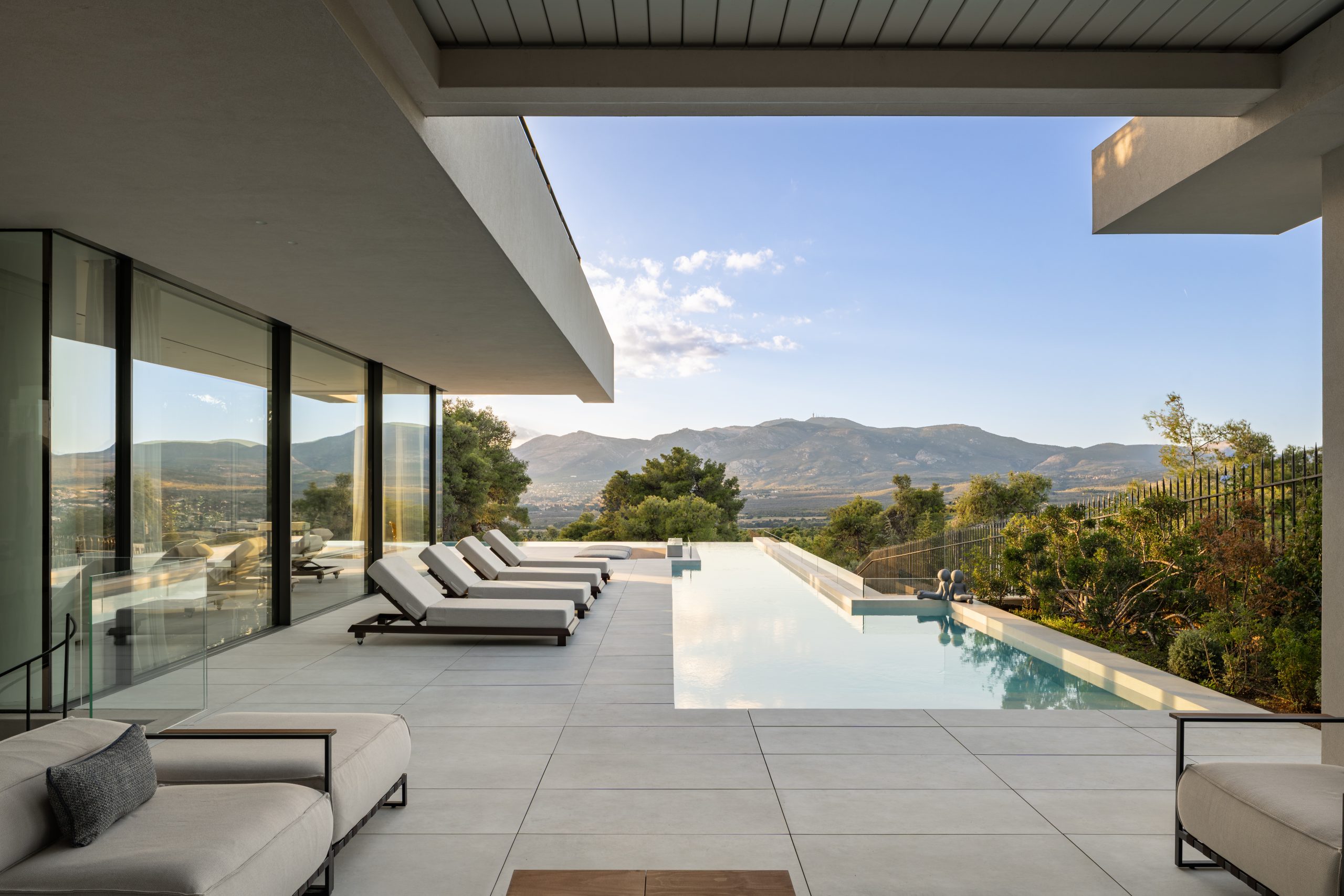 GavriilPapadiotis EkaliVilla 20251029 0432 HR Scaled